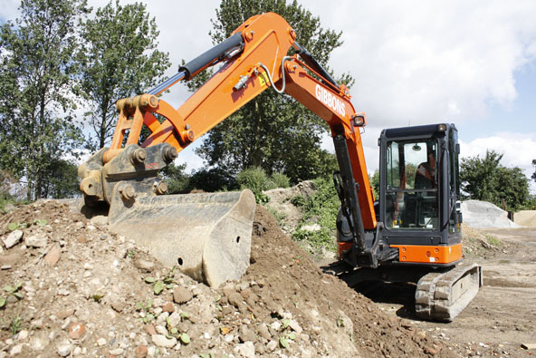 Hitachi 2.5ton digger